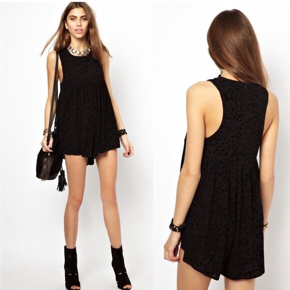 One Teaspoon black whiskey animal print sleeveless romper size Small - Picture 1 of 16